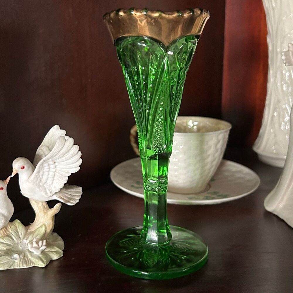 Antique Emerald Heisey Bud Vase w Gold Gilt Rim #1255 Pineapple Fan, EAPG
